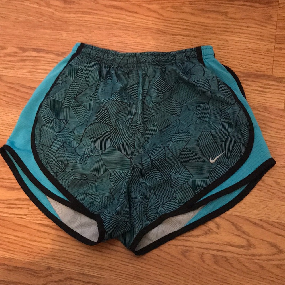 Women’s XS Nike shorts